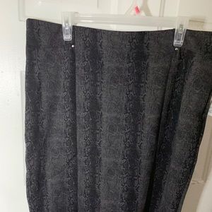 Snake pattern skirt